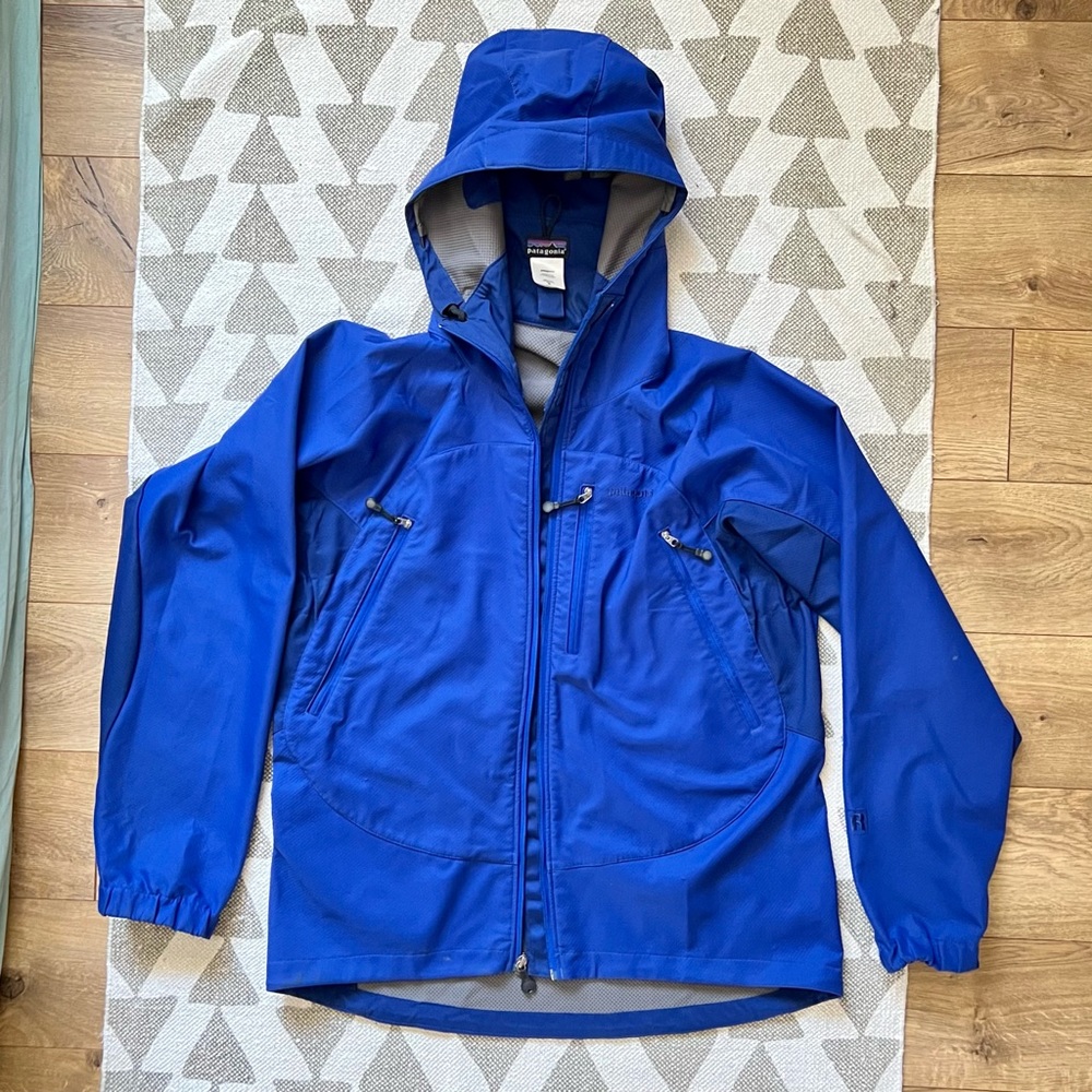 Patagonia hooded jacket